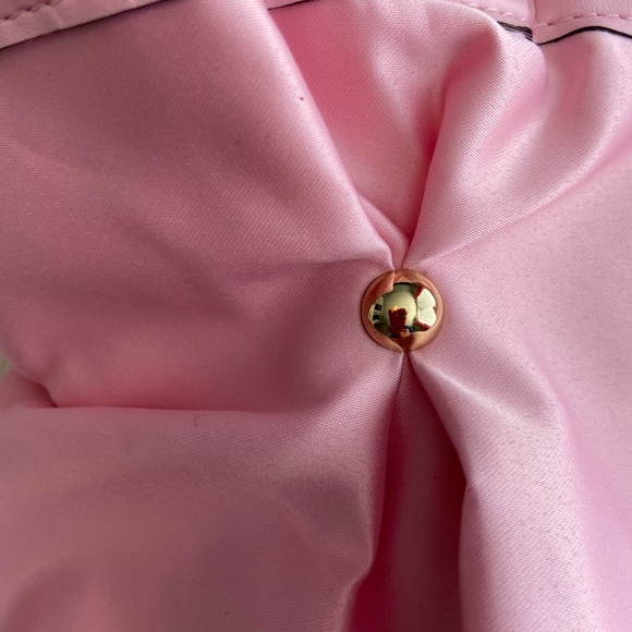 New with tags Victoria’s Secret Bag measurements in photo Pink - Picture 5 of 12